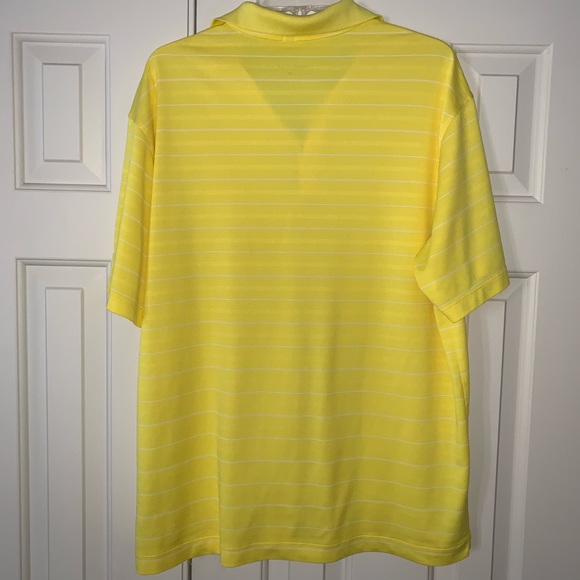 EUC Nike Golf Dri Fit Polo Size L. - Picture 2 of 3